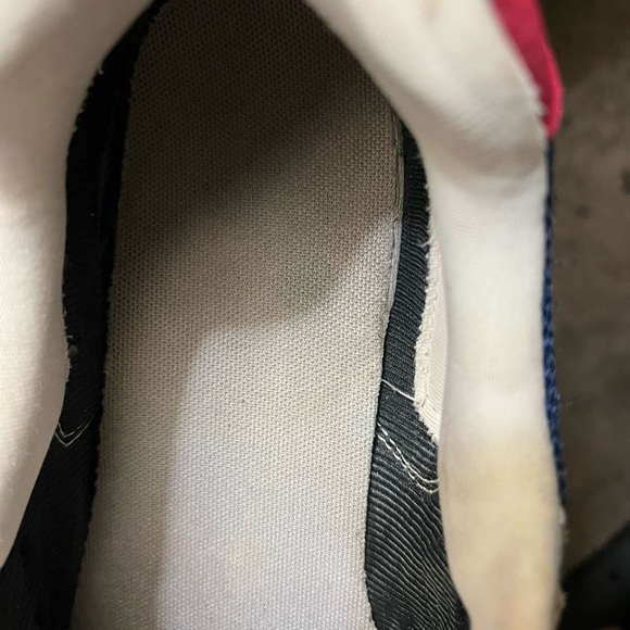 2 pairs New Balance used - Picture 14 of 16